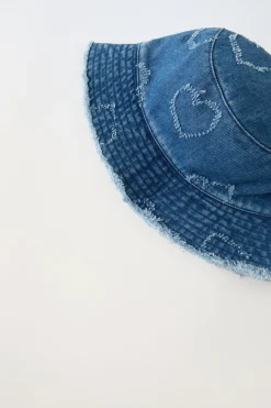 Niños ZARA 1½ - 6 Años·Accesorios|6 - 14 Años·Accesorios<GORRO BOB DENIM CORAZONES