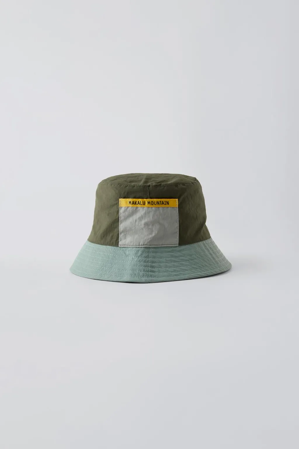 Niños ZARA 1½ - 6 Años·Accesorios|1½ - 6 Años·Accesorios<GORRO BOB NYLON