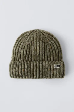 Niños ZARA 1½ - 6 Años·Accesorios|6 - 14 Años·Accesorios<GORRO PUNTO BOTONATO ETIQUETA