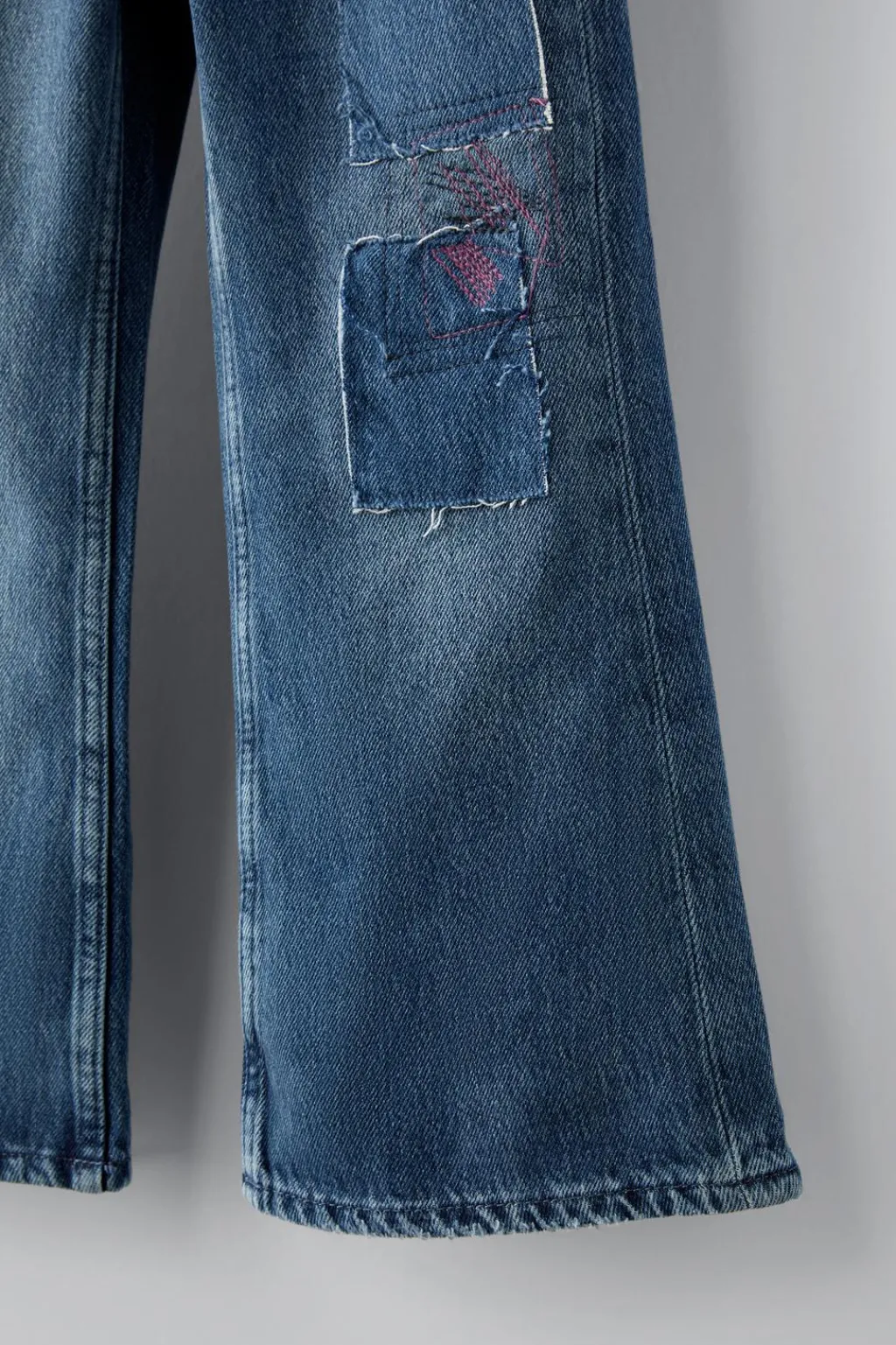 Niños ZARA 6 - 14 Años·Jeans|6 - 14 Años·Total Look<JEANS BOOTCUT PARCHES