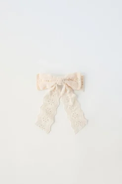 Niños ZARA 1½ - 6 Años·Accesorios|6 - 14 Años·Accesorios<LAZO CALADOS PASADOR