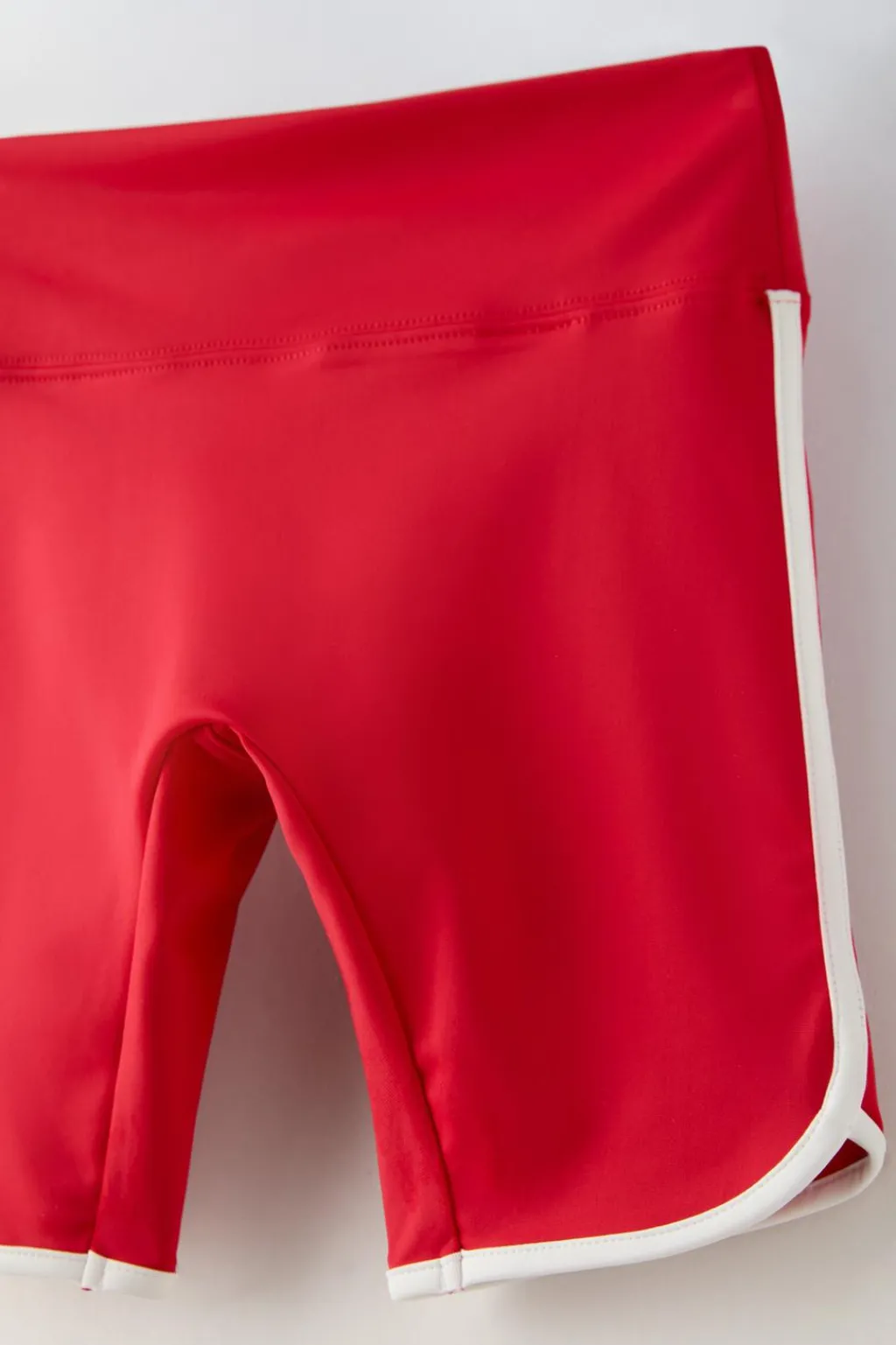 Niños ZARA 6 - 14 Años·Pantalones|6 - 14 Años·Faldas / Bermudas<LEGGING CORTO VIVO