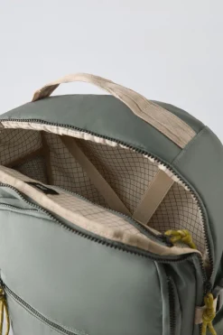 Niños ZARA 6 - 14 Años·Bolsos / Mochilas<MOCHILA VIAJE