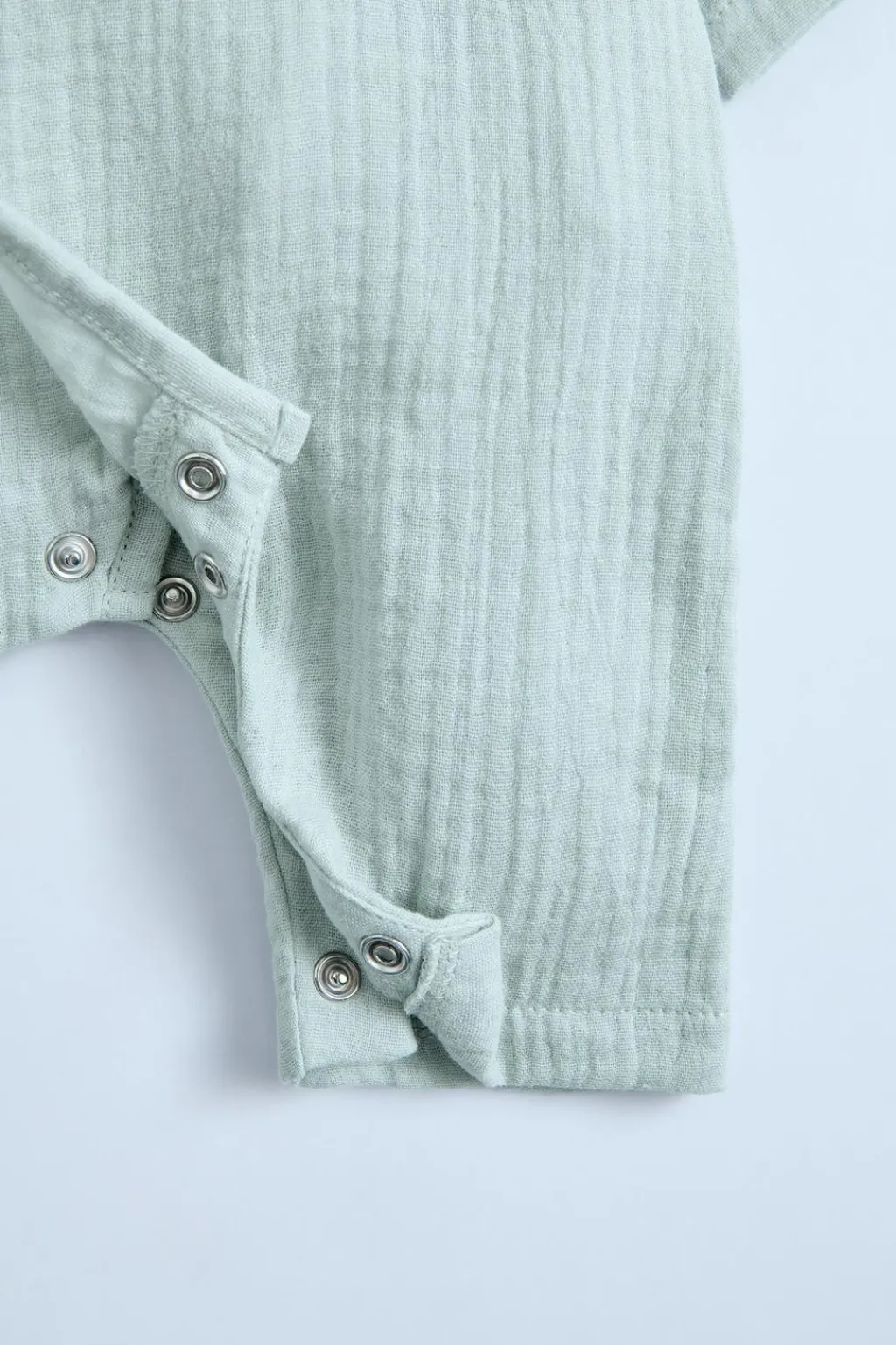 Niños ZARA 0 - 6 Meses·Básicos<MONO CRUZADO BAMBULA LISO