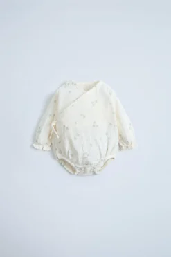 Niños ZARA 0 - 6 Meses·Bodies / Camisas|0 - 6 Meses·Básicos<MONO CRUZADO BAMBULA TRÉBOLES