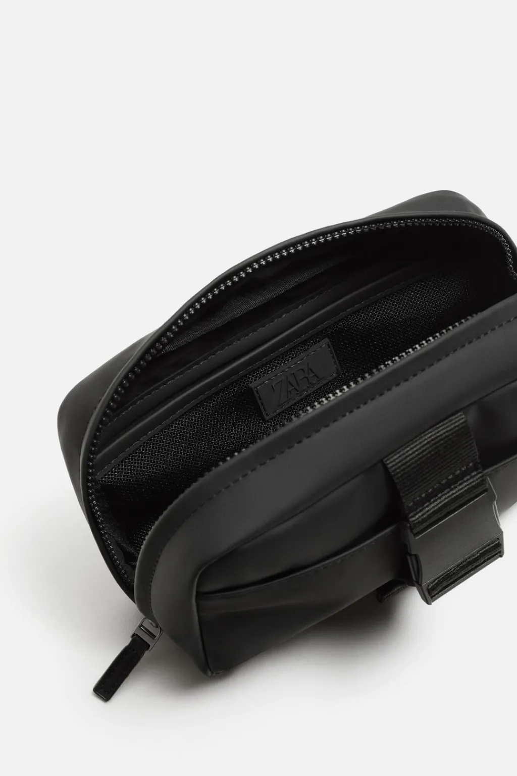 Discount NECESER ENGOMADO Hombre Bolsos / Mochilas