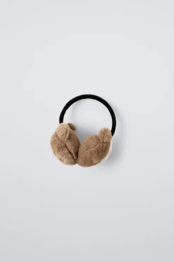 Niños ZARA 1½ - 6 Años·Accesorios|6 - 14 Años·Accesorios<OREJERAS BORDADO CASTOR