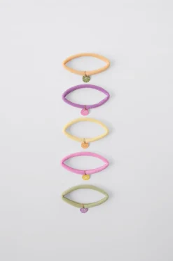 Niños ZARA 1½ - 6 Años·Accesorios|6 - 14 Años·Accesorios<PACK CINCO GOMAS PLAQUITA FLOR