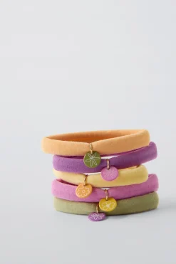 Niños ZARA 1½ - 6 Años·Accesorios|6 - 14 Años·Accesorios<PACK CINCO GOMAS PLAQUITA FLOR