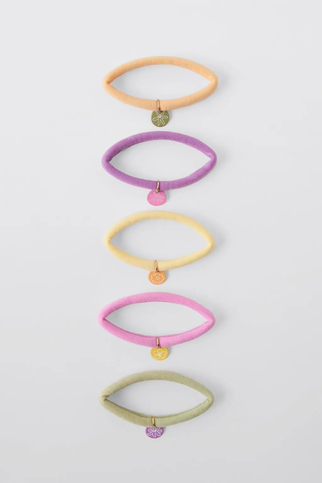 Niños ZARA 1½ - 6 Años·Accesorios|6 - 14 Años·Accesorios<PACK CINCO GOMAS PLAQUITA FLOR
