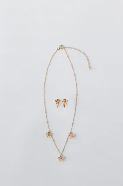Niños ZARA 1½ - 6 Años·Accesorios|6 - 14 Años·Accesorios<PACK COLLAR Y PENDITES CLIP FLORES