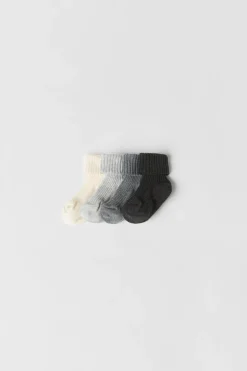 Niños ZARA 0 - 6 Meses·Ropa Interior / Pijamas|0 - 6 Meses·Básicos<PACK CUATRO CALCETINES COLORES