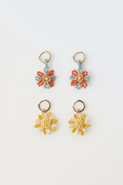 Niños ZARA 1½ - 6 Años·Accesorios|6 - 14 Años·Accesorios<PACK DOS PENDIENTES FLOR ABALORIOS