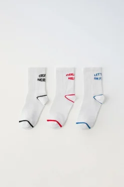 Niños ZARA 1½ - 6 Años·Ropa Interior / Calcetines|6 - 14 Años·Ropa Interior / Calcetines<PACK TRES CALCETINES DEPORTIVOS TEXTO
