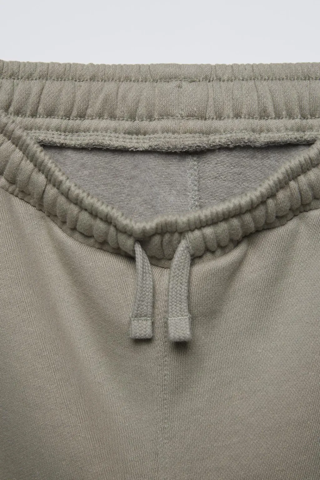 Niños ZARA 6 - 14 Años·Pantalones|6 - 14 Años·Deporte / Chándal<PANTALÓN JOGGER BORDADO