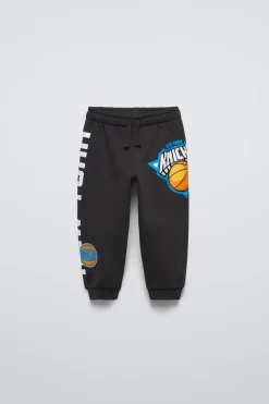 Niños ZARA 1½ - 6 Años·Pantalones / Leggings|1½ - 6 Años·Deporte / Chándal<PANTALÓN JOGGER NEW YORK KNICKS NBA ©