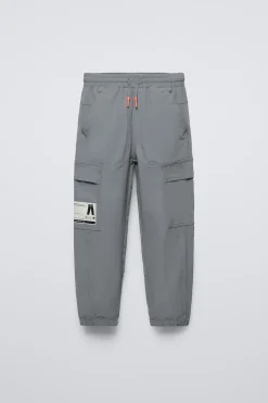 Niños ZARA 6 - 14 Años·Pantalones|6 - 14 Años·Deporte / Chándal<PANTALÓN SPORTY CARGO