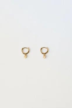 Niños ZARA 1½ - 6 Años·Accesorios|6 - 14 Años·Accesorios<PENDIENTES ARO CORAZONES BAÑO ORO 24KT