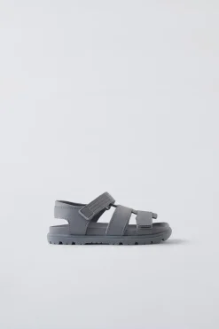 Niños ZARA 1½ - 6 Años·Zapatos|1½ - 6 Años·Zapatos<SANDALIA ENGOMADA