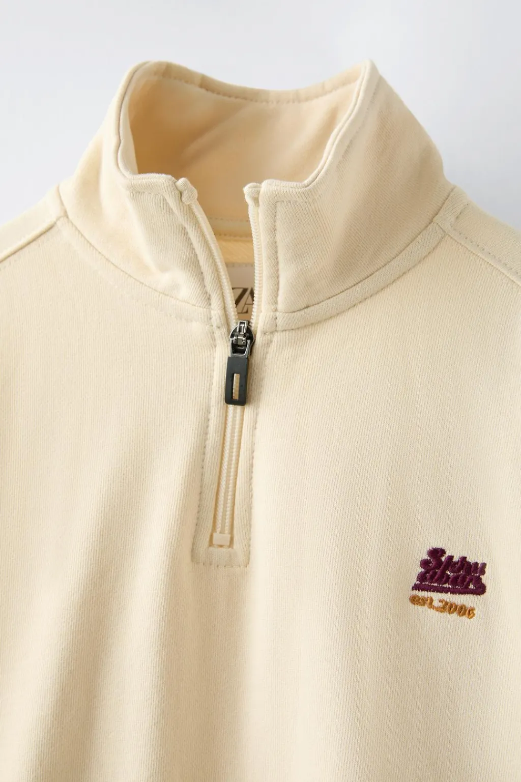 Niños ZARA 6 - 14 Años·Sudaderas<SUDADERA BORDADO