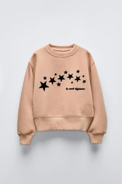 Niños ZARA 6 - 14 Años·Sudaderas|6 - 14 Años·Deporte / Jogging<SUDADERA ESTRELLAS TEXTO FLOCK