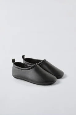 Niños ZARA 1½ - 6 Años·Zapatos|1½ - 6 Años·Zapatos<TIMELESZ - BABUCHA PIEL