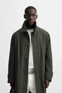 Sale TRENCH TÉCNICO RELAXED FIT Hombre Cazadoras|Abrigos / Gabardinas