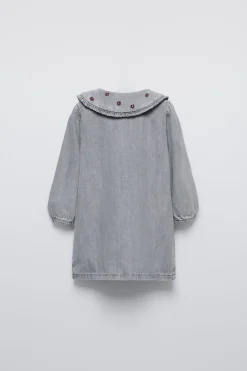 Niños ZARA 1½ - 6 Años·Vestidos / Petos|1½ - 6 Años·Jeans / Denim<VESTIDO DENIM CUELLO BORDADOS