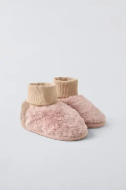 Niños ZARA 1½ - 6 Años·Zapatos|1½ - 6 Años·Zapatos<ZAPATILLA DE CASA CALCETÍN