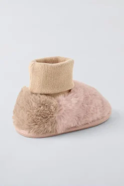 Niños ZARA 1½ - 6 Años·Zapatos|1½ - 6 Años·Zapatos<ZAPATILLA DE CASA CALCETÍN