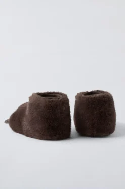 Niños ZARA 6 - 14 Años·Zapatos|6 - 14 Años·Zapatos<ZAPATILLA DE CASA GARRA