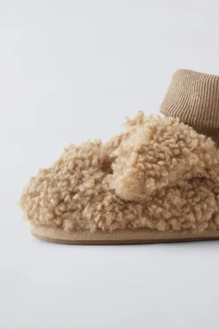 Niños ZARA 1½ - 6 Años·Zapatos|1½ - 6 Años·Zapatos<ZAPATILLA DE CASA PERRITO