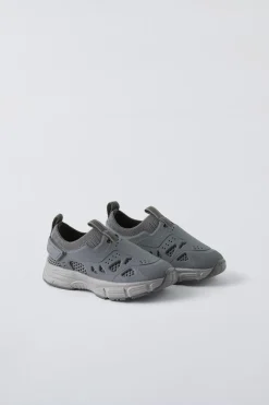Niños ZARA 1½ - 6 Años·Zapatos<ZAPATILLA DEPORTIVA ENGOMADA