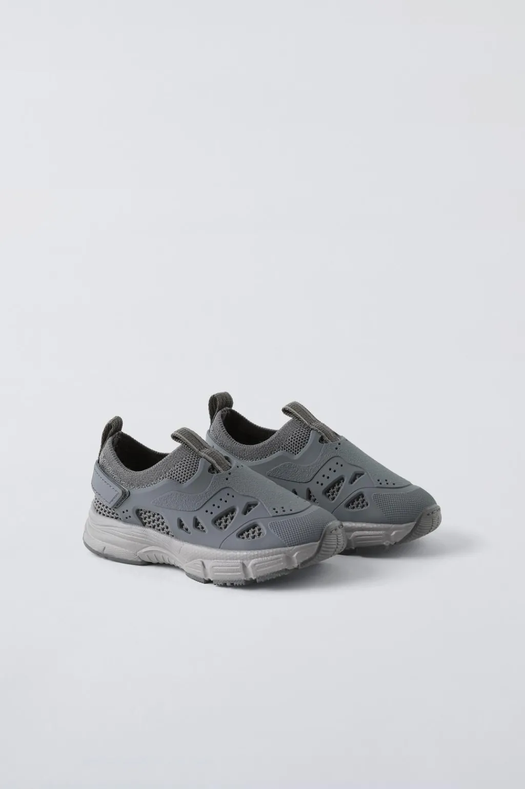Niños ZARA 1½ - 6 Años·Zapatos<ZAPATILLA DEPORTIVA ENGOMADA