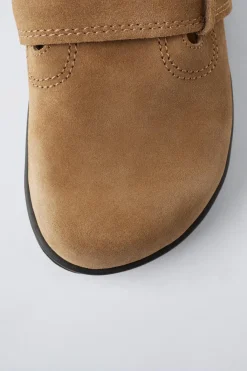 Niños ZARA 6 - 14 Años·Zapatos|6 - 14 Años·Zapatos<ZUECO PIEL SERRAJE